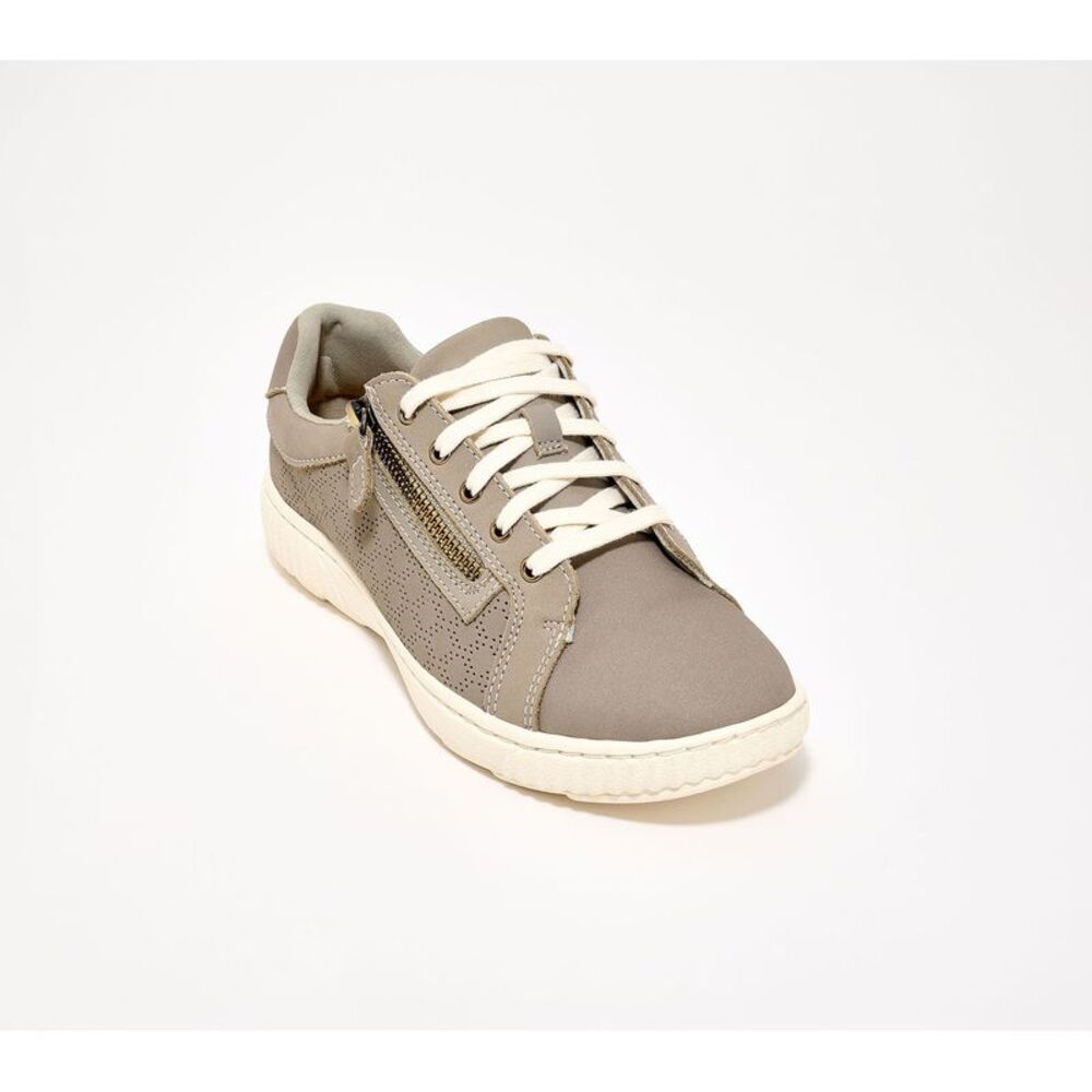 Clarks Footwear Women's Sz 6.5 Make Your Selection: Collection Green